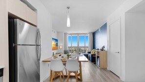 Kitchen - Stylish 1BR · Intracoastal View · Resort Amenities (Hallandale Beach)