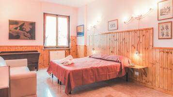 Apartment, Balcony, City View | Free WiFi