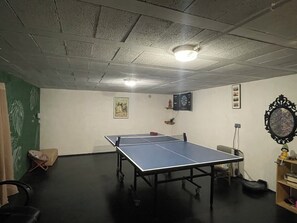 Game room - Villa "le Boulot" artists' home (Gruffy)