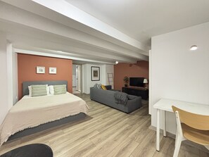 Iron/ironing board, free WiFi, bed sheets - Stylish Loft In The Heart of Taksim! (Istanbul)