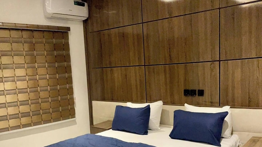 GOLDLIZ APARTMENT
