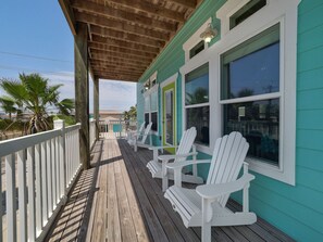 Terrace/patio - No Plana Cabana Close to Beach (Port Aransas)