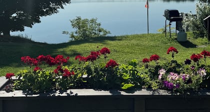 Peace & Tranquility on Lyndhurst Lake