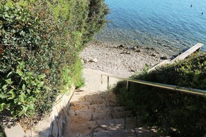 Property grounds - Coastal Escape for 2 in Sukošan (Sukošan)