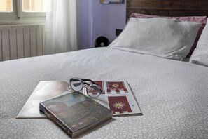 WiFi, bed sheets - Casa Pippi, your vacation in the heart of Siena a stone's throw from Piazza del Campo (Siena)