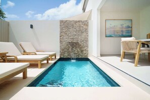 Pool - New Stylish 2BR Villa, Walk to Beach! Pool (Lower Carlton)