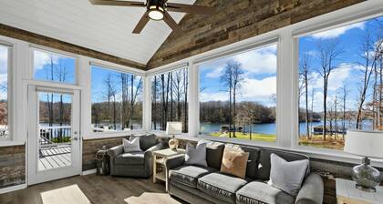 Waterfront Retreat Lakefront Game Room Dock