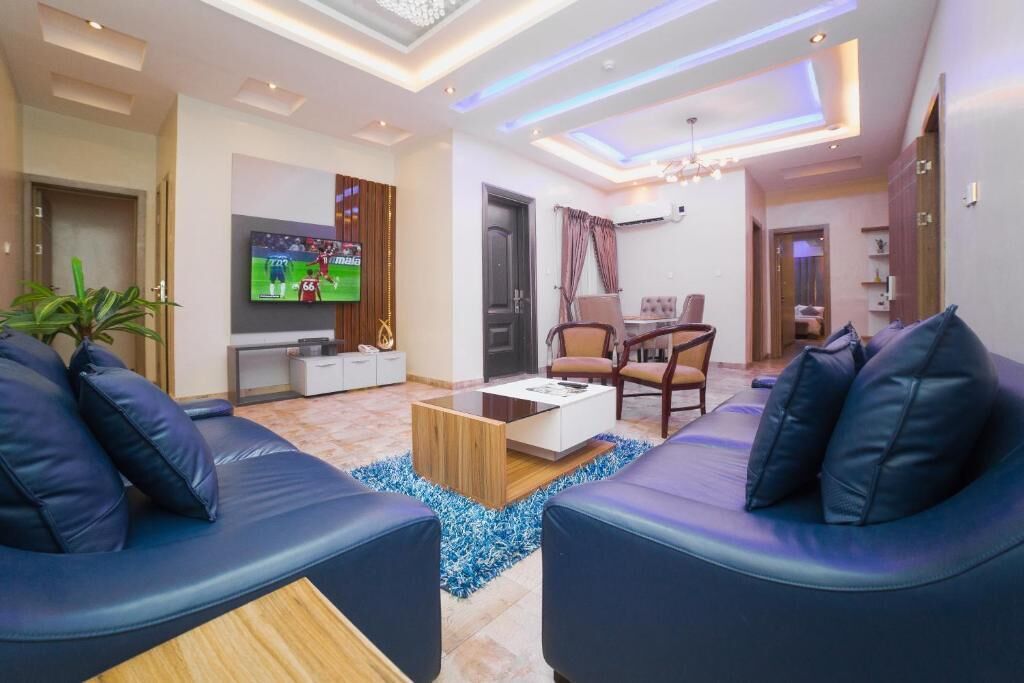 Standard-Apartment, Balkon, Stadtblick | Wohnbereich