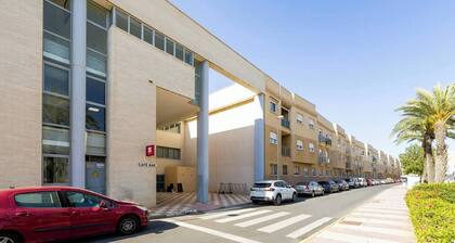 Nice Apartment Near the Beach With Parking and Wifi