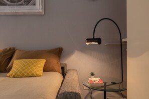 Iron/ironing board, free WiFi, bed sheets - Molinette e Lingotto Studio by Wonderful Italy (Turin)