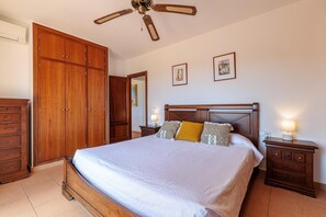 Villa - Nice Villa in Sant Carles With Pool (Santa Eulalia del Rio)