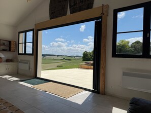Interior - Peaceful rural retreat close to the coast with views and pool. (Boutenac-Touvent)