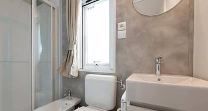 Cozy 2 Bedroom Cabin Sleeps 5 in Lido di Spina, Italy-perfect Family Retreat