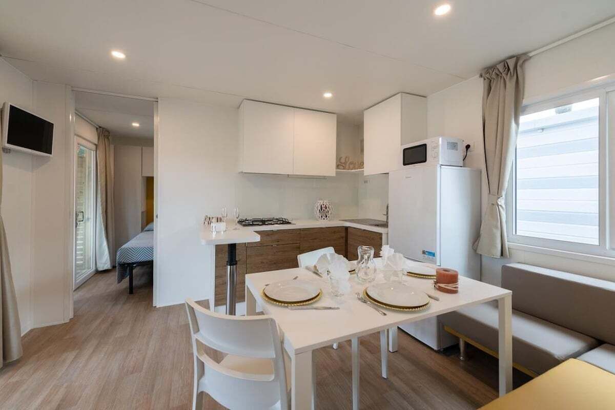 Ferienhütte, 2 Schlafzimmer, Terrasse, Gartenblick | Esszimmer