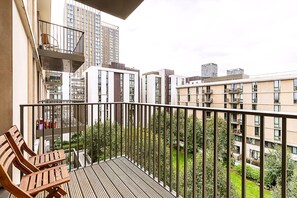 Exterior - Contemporary Stratford Escape (London)