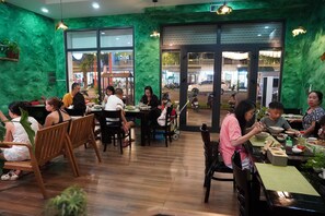 Tempat makan