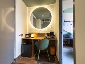 Executive Twin Room | Premium bedding, down duvets, pillow-top beds, minibar - Urbit Garden Hotel (Medellin, Laureles)