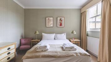 4 bedrooms, WiFi (free)
