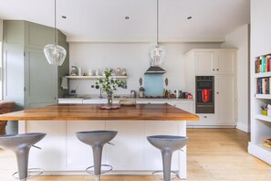 Private kitchen - Fulham Family Home Near Thames Path (London)