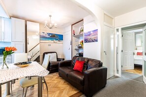 Living room - London Home With Garden Near Richmond Park (London)