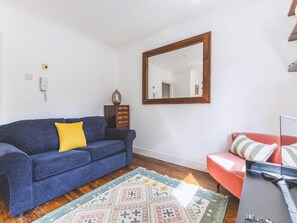 Living room - Light-filled Islington Stay Near Angel (London)