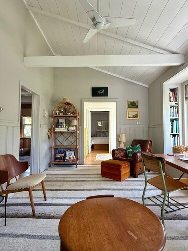 Quiet 2-Bedroom Cottage with a Huge Backyard in Charming Bellport