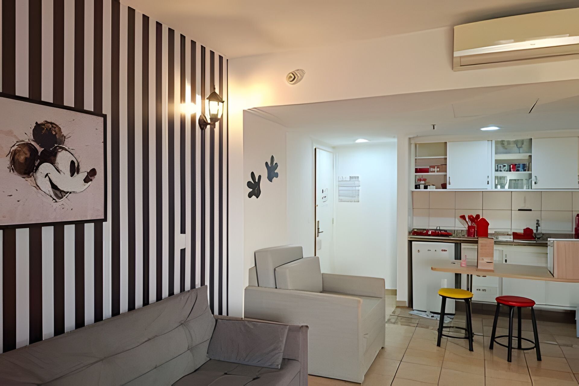 Apartment | Living area | Flat-screen TV