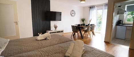 Apartment, 2 Bedrooms, Balcony, City View | Iron/ironing board, free WiFi