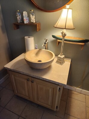 Bathroom - Classy Cabin on the Water Cabin #2 (Noel)
