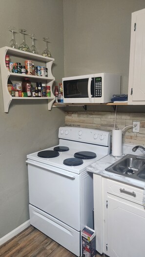 Private kitchen - Classy Cabin on the Water Cabin #2 (Noel)