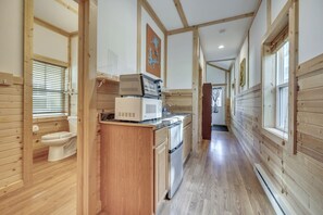 Fridge, microwave, coffee/tea maker, toaster