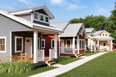 A cottage collection inspired by the performing arts heritage of Okoboji Summer Theatre