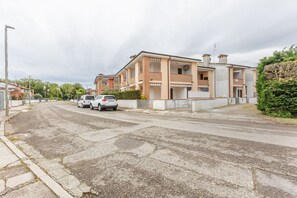Esterni