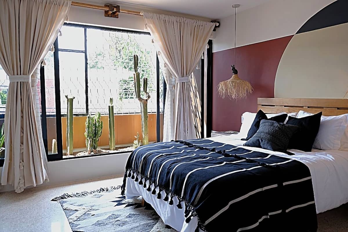 Suite | Iron/ironing board, free WiFi