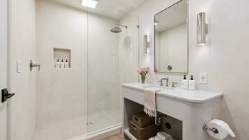 Hair dryer, towels