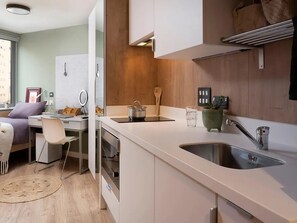 Private kitchen - Student Only The Curve (London)