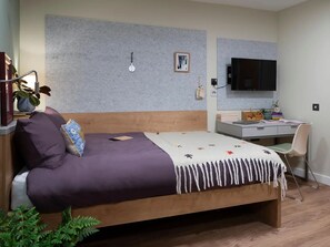 Deluxe Studio, Non Smoking - Student Only The Curve (London)