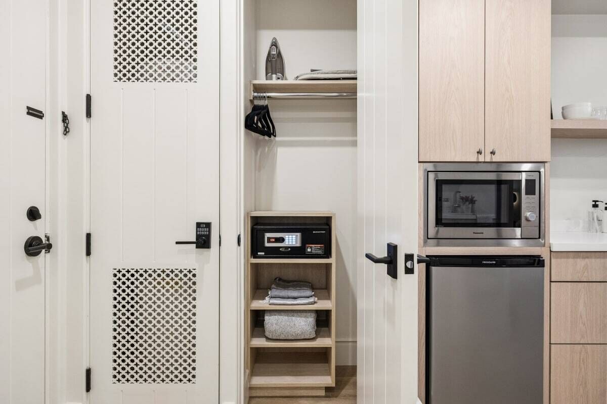 Fridge, microwave, coffee/tea maker, toaster