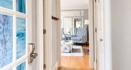 Cozy Guest Suite with Fireplace