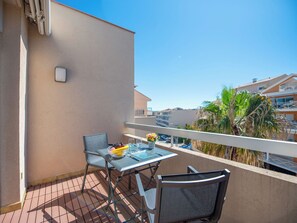 Outdoor dining - Le Grand Foc by Interhome (Cavalaire)