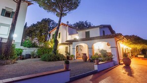 Exterior - Leonardo da Fornia by Interhome (Carmignano)