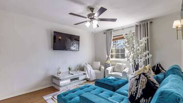 Apartment, Berbilang Katil, Kitchen, Garden View (Homestead Multi-216) | Ruang tamu