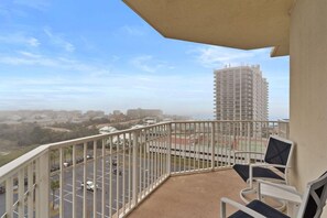 Condo, Multiple Beds (Ariel Dunes I 801- Morning Raes) | Property grounds - Ariel Dunes I 801- Morning Raes (Miramar Beach)