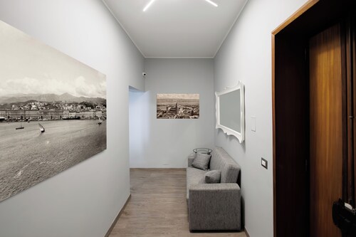 La Palazzata Urban Suites
