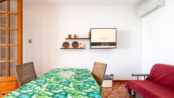 Fernseher