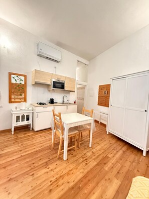 Private kitchen - Laura House Apartment (Cagliari)