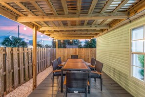 Outdoor dining - Side-by-Side Beach Bungalows • Sleeps 16 • 4BR/4BA • Walk 2 Beach •Pets Welcomed (Panama City Beach)