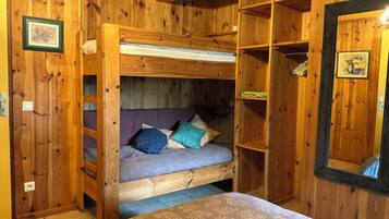 Chambre Quadruple | Bureau