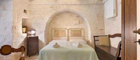 2 室のベッドルーム、アイロン / アイロン台、WiFi、ベッドシーツ
