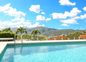 Pool - 5BR w/pool, centrally located - 5min to beach! (Charlotte Amalie East)